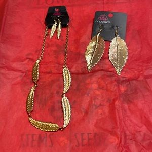 Necklace Set